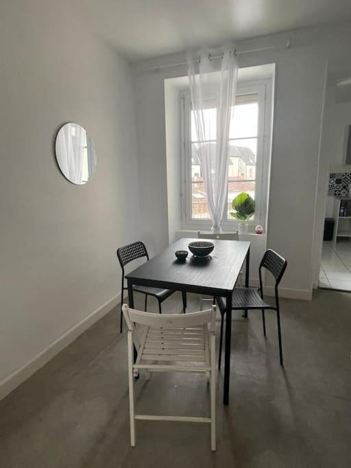 - 4 Pers, Wifi, Balcon * Bizanos