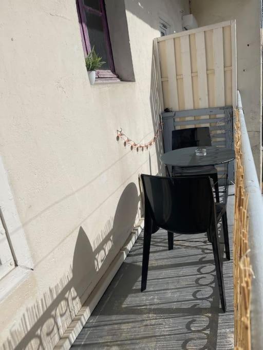 - 4 Pers, Wifi, Balcon Apartment *